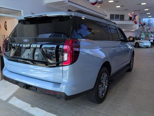 2025 Ford Expedition Max Active 4x4