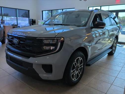 2025 Ford Expedition Max Active 4x4