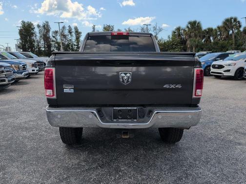 2016 RAM 2500 Laramie