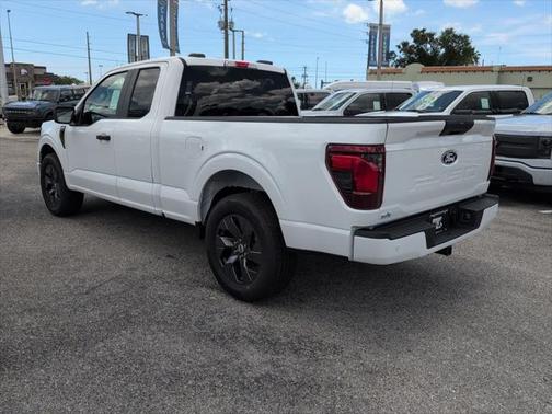 2025 Ford F-150 STX