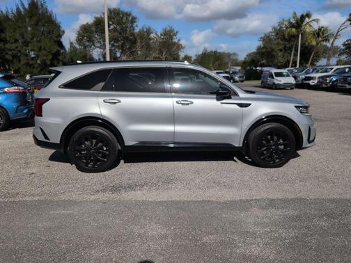2021 Kia Sorento SX