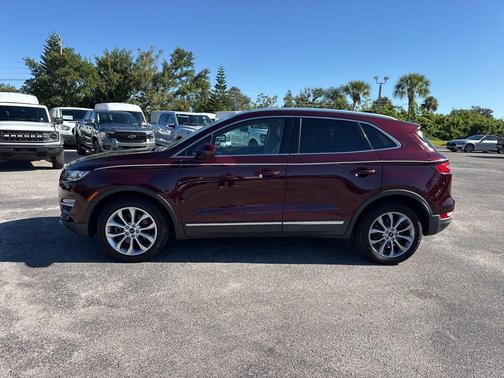 2019 Lincoln MKC Select