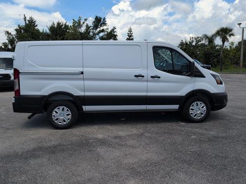 2025 Ford Transit-150 Base