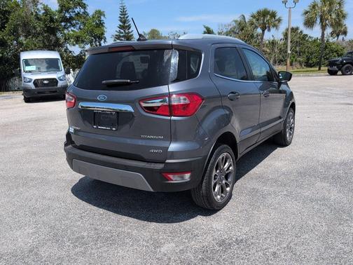 2020 Ford EcoSport Titanium