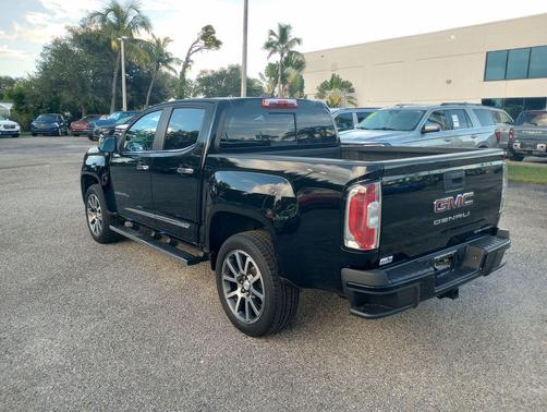 Onyx Black 2021 GMC Canyon Denali