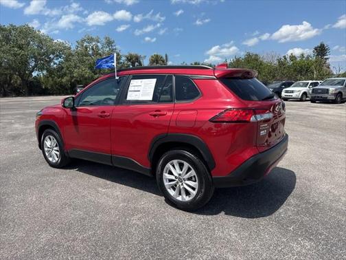 2022 Toyota Corolla Cross LE