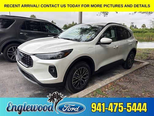 2026 Ford Escape PHEV SE