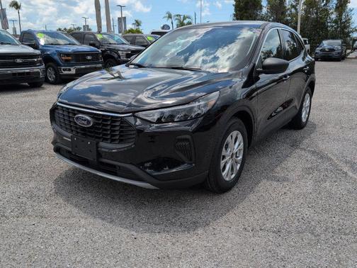 AGATE BLACK METALLIC 2023 Ford Escape Active