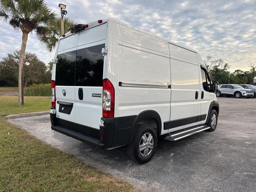 2023 RAM ProMaster 2500 High Roof