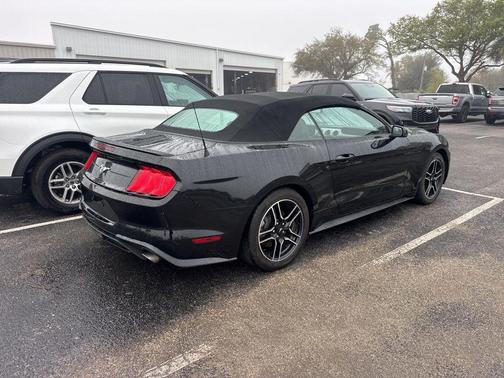 2020 Ford Mustang EcoBoost Premium