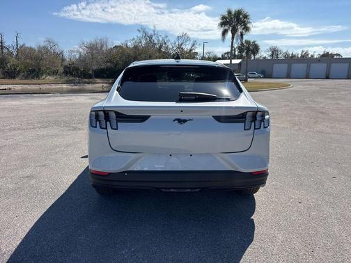 2023 Ford Mustang Mach-E Select