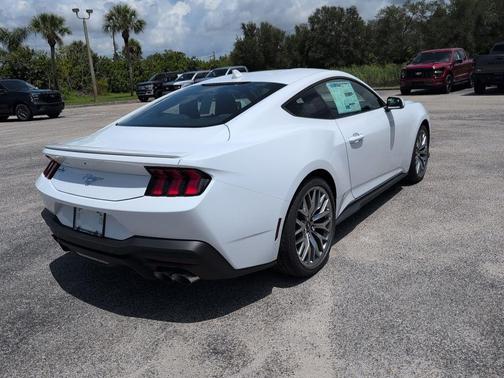 2025 Ford Mustang EcoBoost Premium