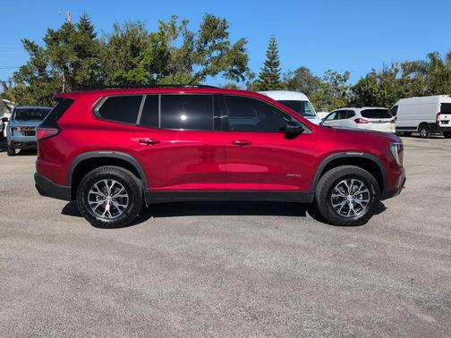 2024 GMC Acadia AT4