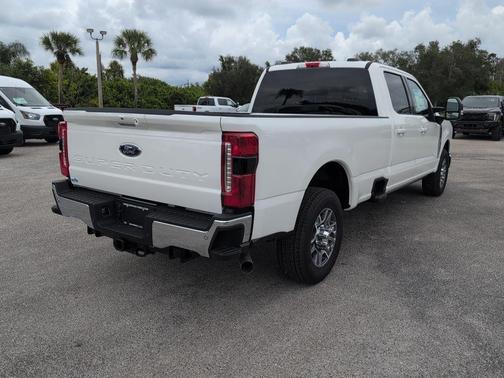 2026 Ford F-350 Lariat