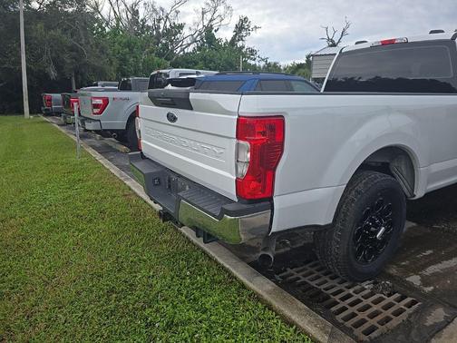 2022 Ford F-350 XL