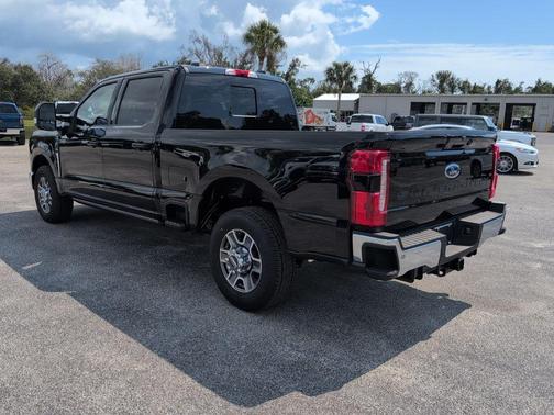 2026 Ford F-350 Lariat