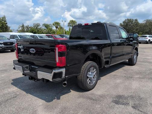 2026 Ford F-350 Lariat