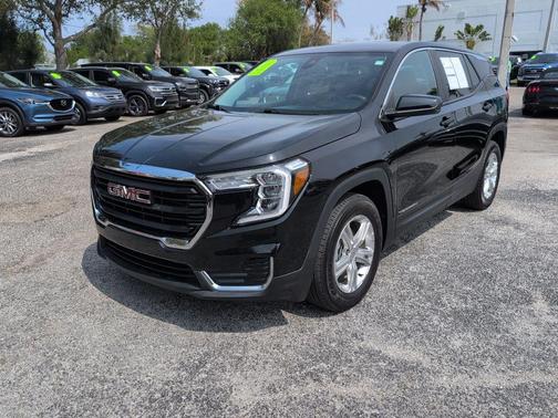 2024 GMC Terrain SLE