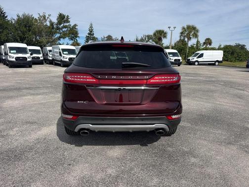 2019 Lincoln MKC Standard