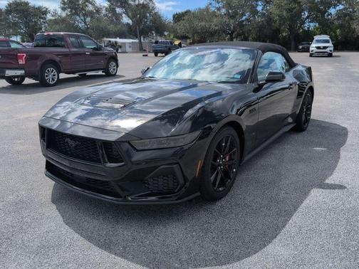 2025 Ford Mustang GT Premium