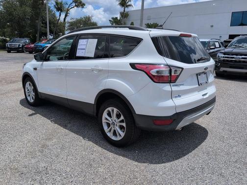 OXFORD WHITE 2018 Ford Escape SEL