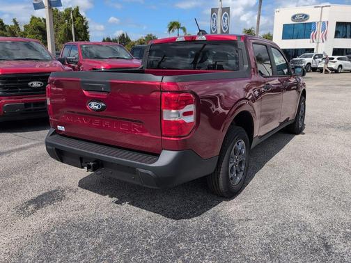 2025 Ford Maverick XLT