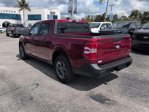 2025 Ford Maverick XLT
