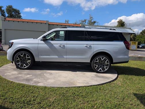 2025 Ford Expedition Max Platinum