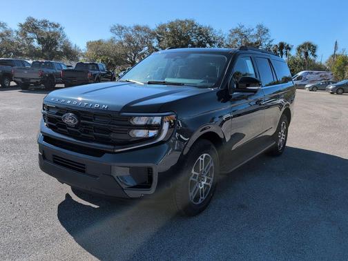 2026 Ford Expedition Active