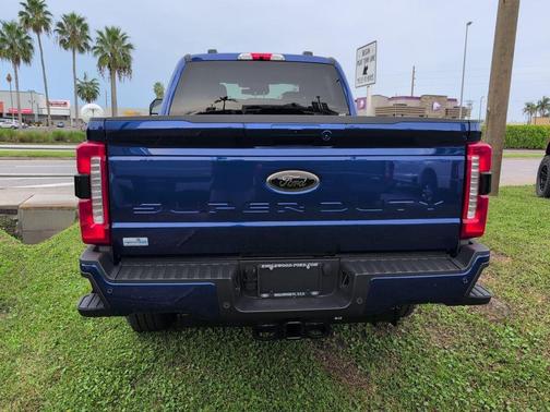 2026 Ford F-250 Lariat
