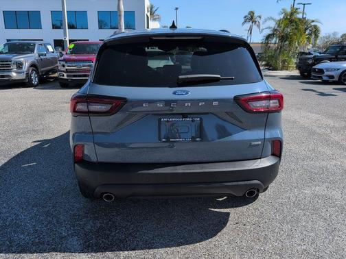 2025 Ford Escape ST-Line