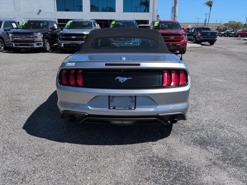 2022 Ford Mustang EcoBoost Premium