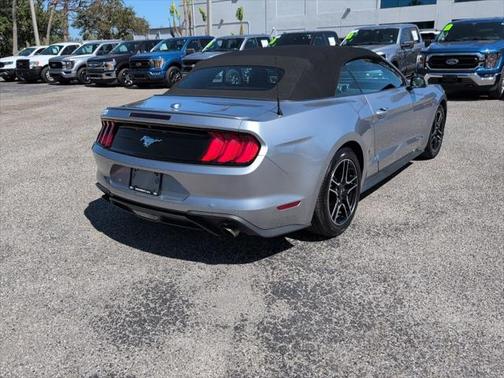 2022 Ford Mustang EcoBoost Premium