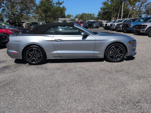 2022 Ford Mustang EcoBoost Premium