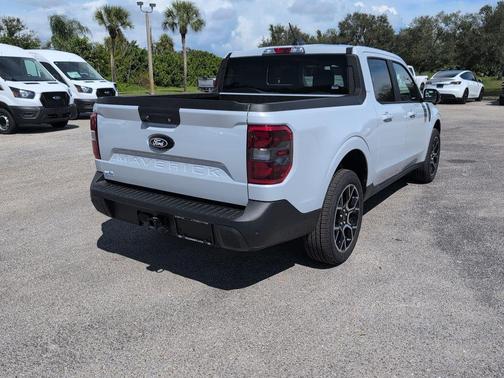 2025 Ford Maverick Lariat