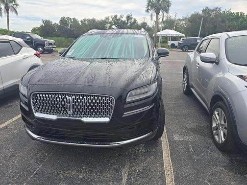 2022 Lincoln Nautilus Standard