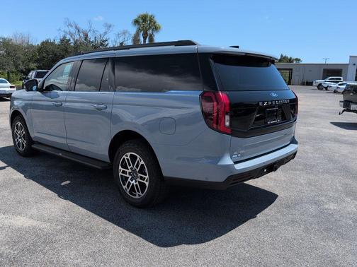 2025 Ford Expedition Max Active 4x4
