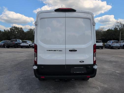 2026 Ford Transit-250 Base