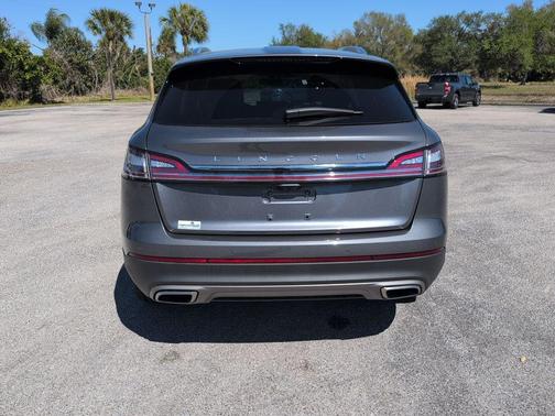 2023 Lincoln Nautilus Standard