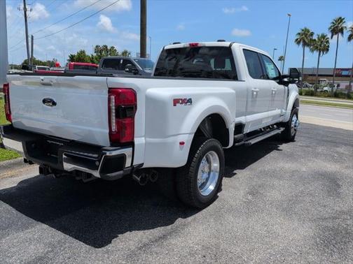2025 Ford F-450 Lariat