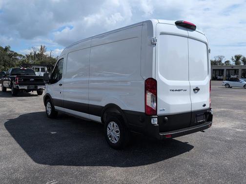 2025 Ford Transit-250 Base