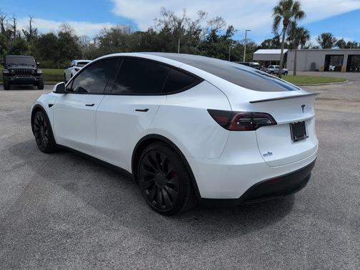 2022 Tesla Model Y Performance