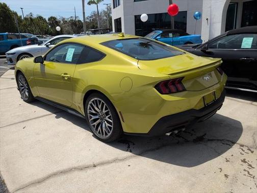 2025 Ford Mustang EcoBoost Premium