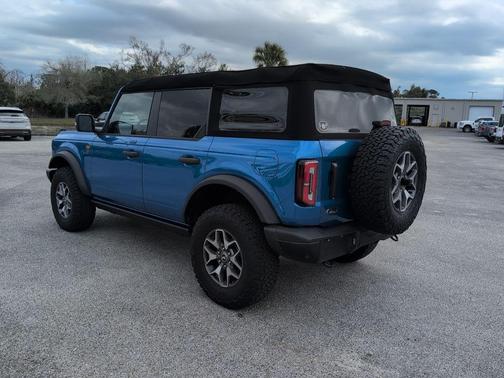 2023 Ford Bronco Badlands