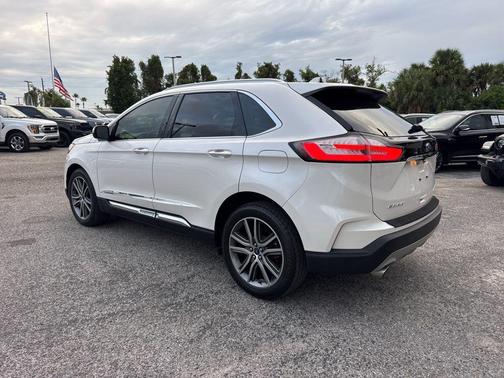 2019 Ford Edge Titanium