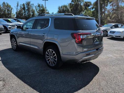 2022 GMC Acadia Denali