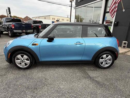 2018 MINI Hardtop Cooper