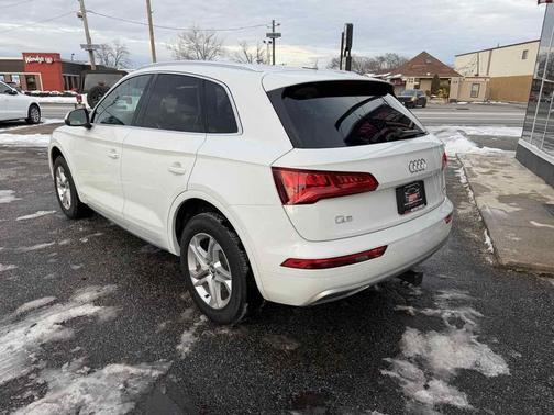 2019 Audi Q5 45 Premium