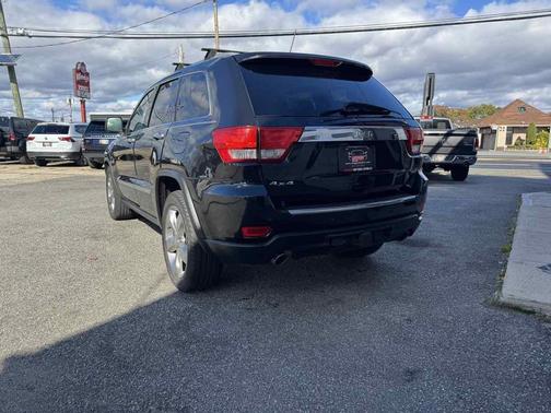 2011 Jeep Grand Cherokee Overland