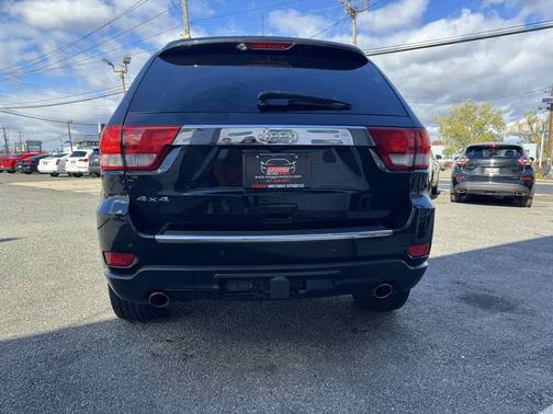2011 Jeep Grand Cherokee Overland